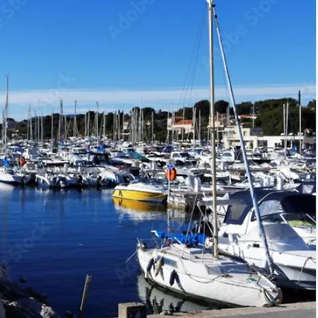 Holiday home Le Repaire De La Cadiere A 5mn Des Plages ! *